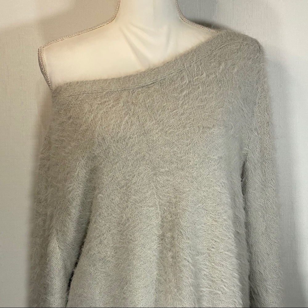 LC Lauren Conrad Chunky Oversized Eyelash Sweater